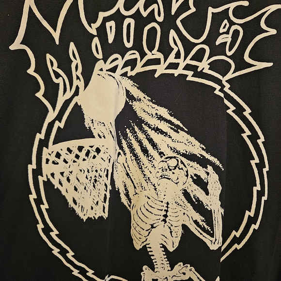 Market Brand Black Tee. Dunk Til Death Skeleton Design - Picture 1 of 3